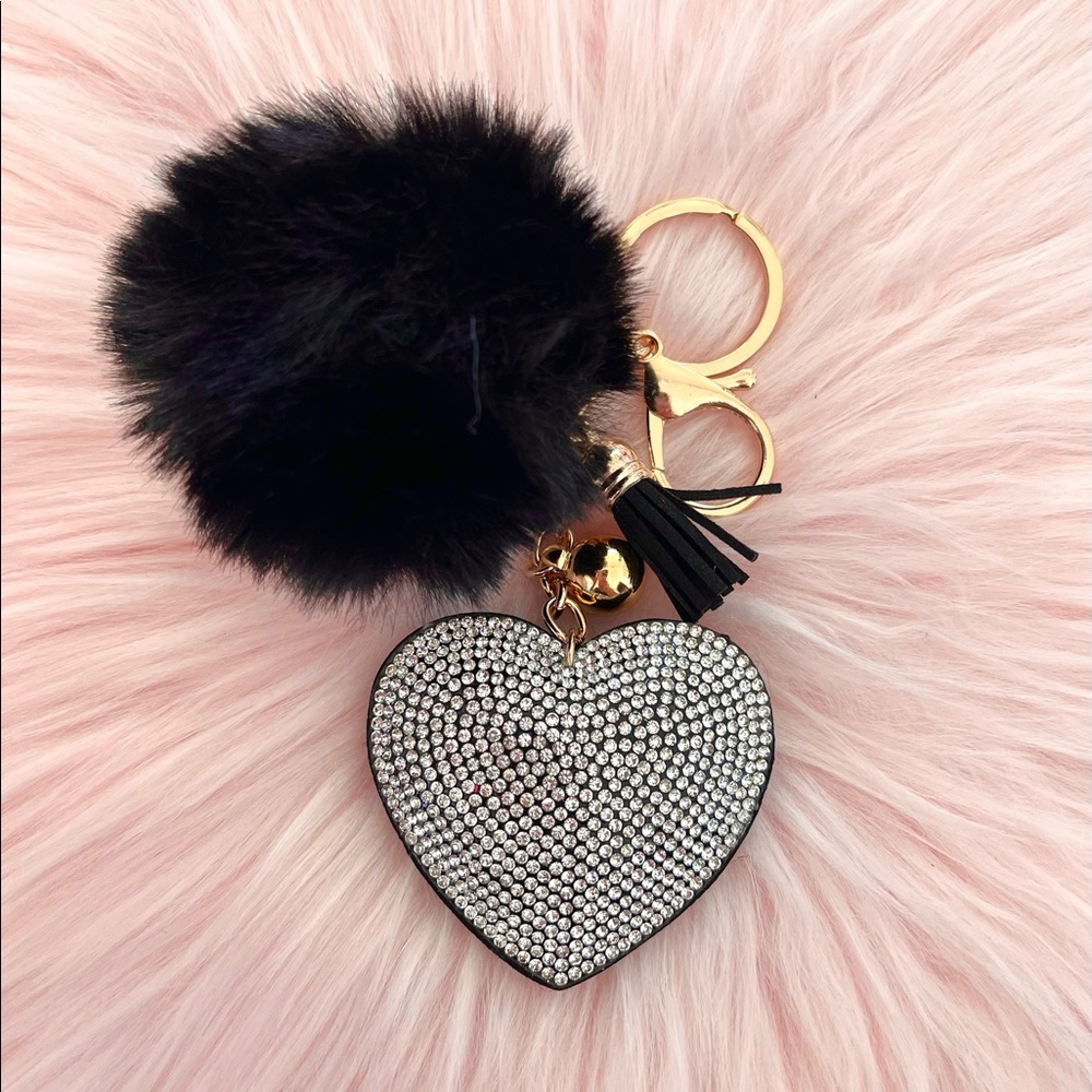 Heart Pom Pom keychain